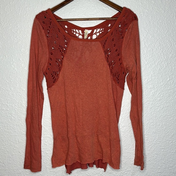 FREE PEOPLE orange crochet knit linen blend top size large boho festival comfy - Picture 2 of 7